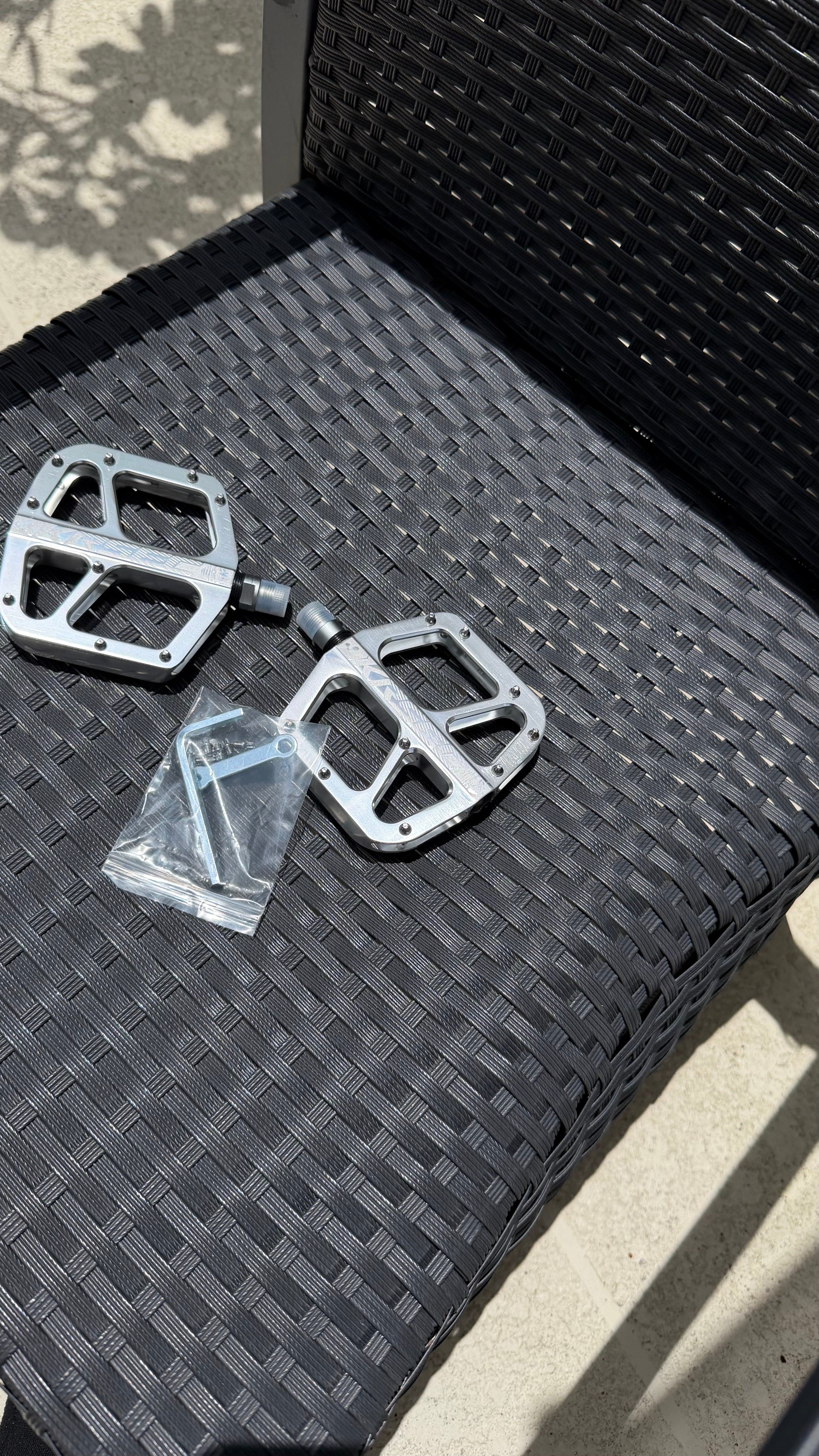 Timoto Wide Chrome Bike Pedals (Universal Fit)